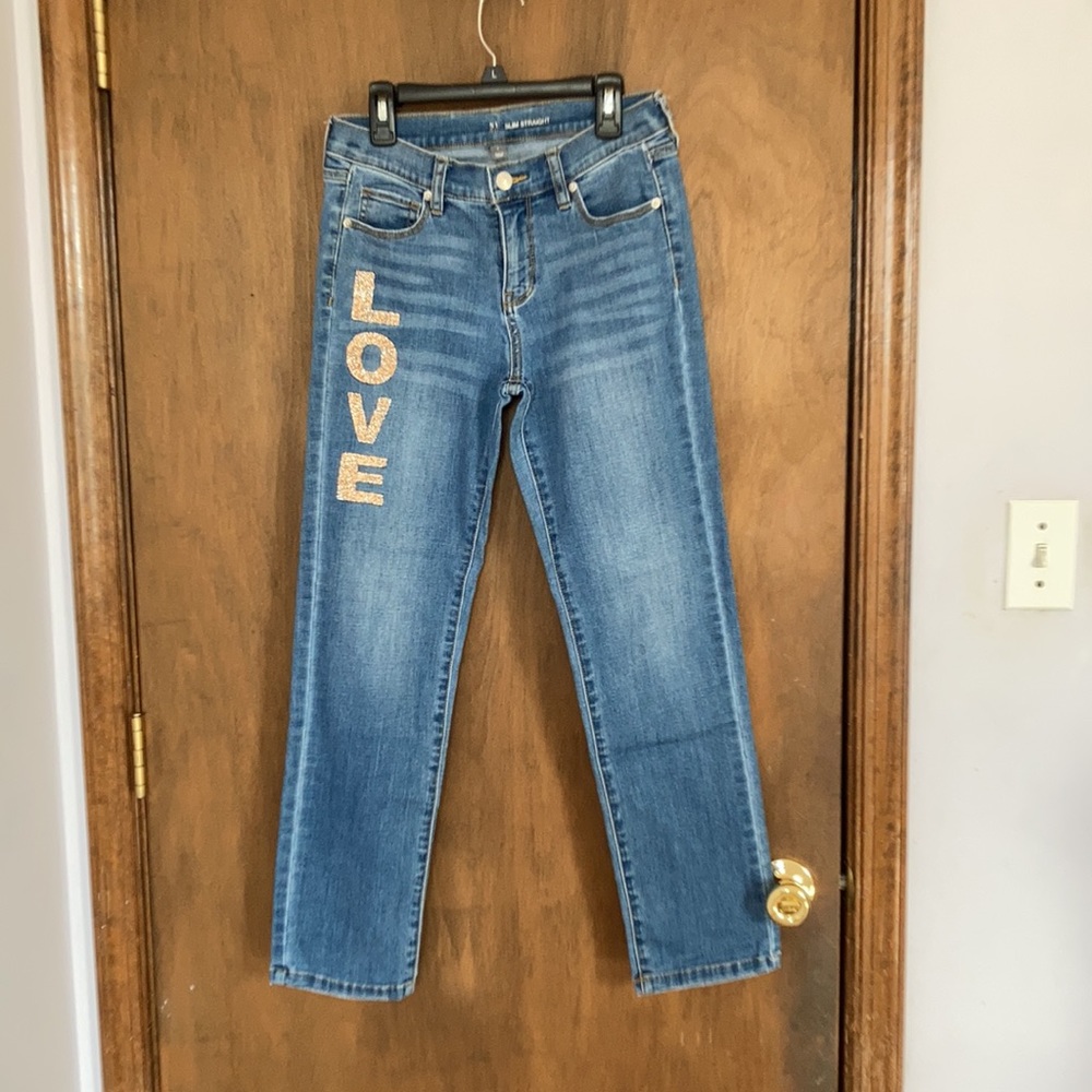 NY & CO slim straight jean with bling LOVE detail size 2 - Picture 8 of 17